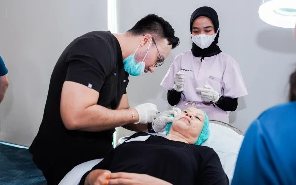 Presisi yang Tak Terlihat di Balik Hasil Natural: Jejak Profesional dr. Raynald Agus Setiawan_trends.co.id