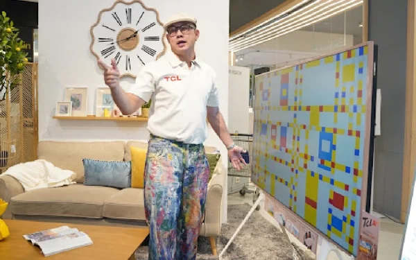 Saat Televisi Menjadi Karya Seni: Cara Baru Menikmati Ruang Hidup Modern_Womanindonesia.co.id